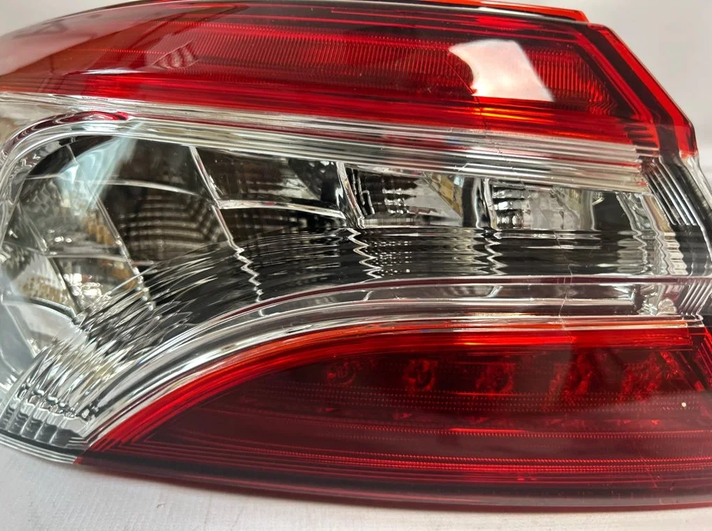 Фонарь задний левый наружный Toyota Camry 70 LED - миниатюра 4