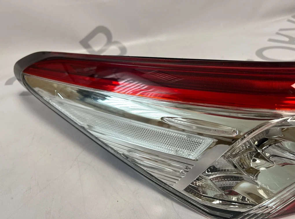 Фонарь задний левый наружный Toyota Camry 70 LED - миниатюра 5