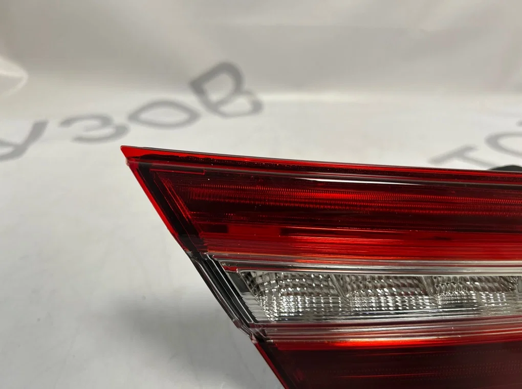 Фонарь задний левый внутренний Toyota Camry 70 LED - миниатюра 6