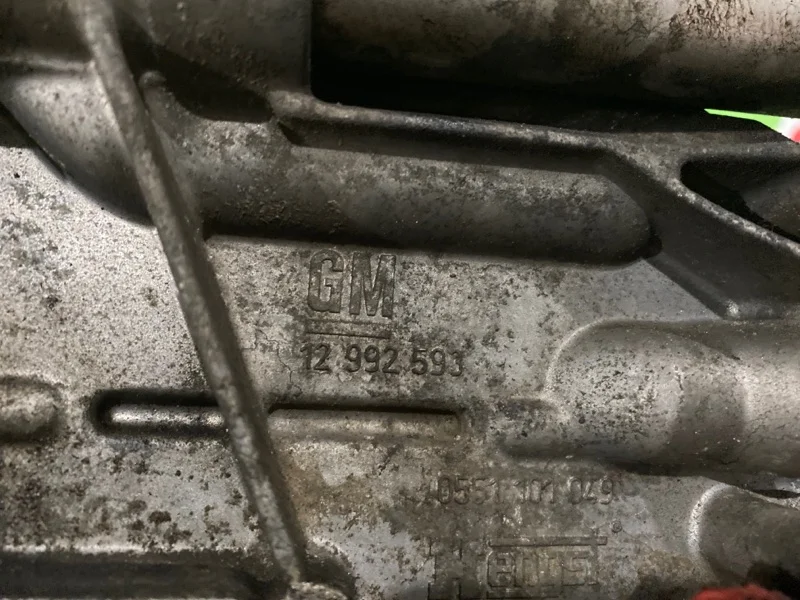 Корпус масляного фильтра Opel Astra H 2004-2012 - миниатюра 3