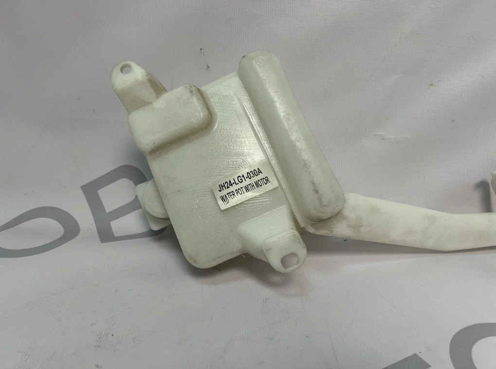 Бачок омывателя лобового стекла Geely MK 2008-2014 - миниатюра 8