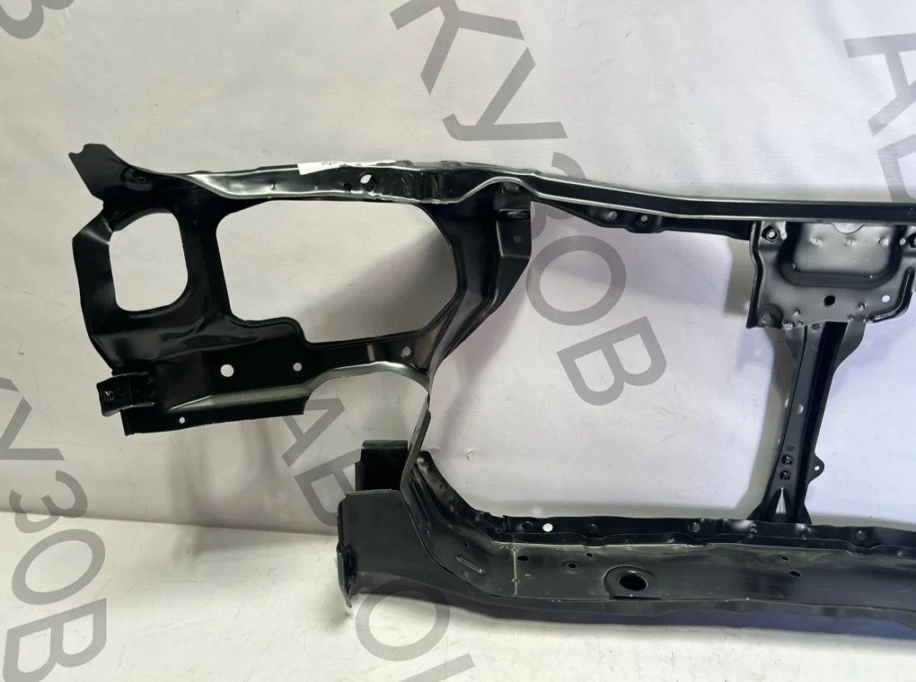 Панель передняя (телевизор) Nissan Almera N16 - миниатюра 9