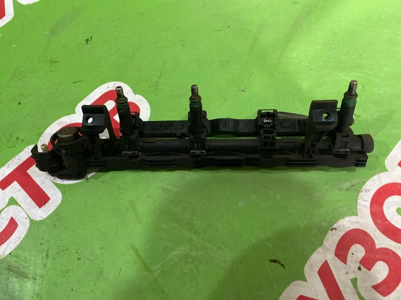 Рейка топливная (рампа) Ford Focus 2 2004-2011