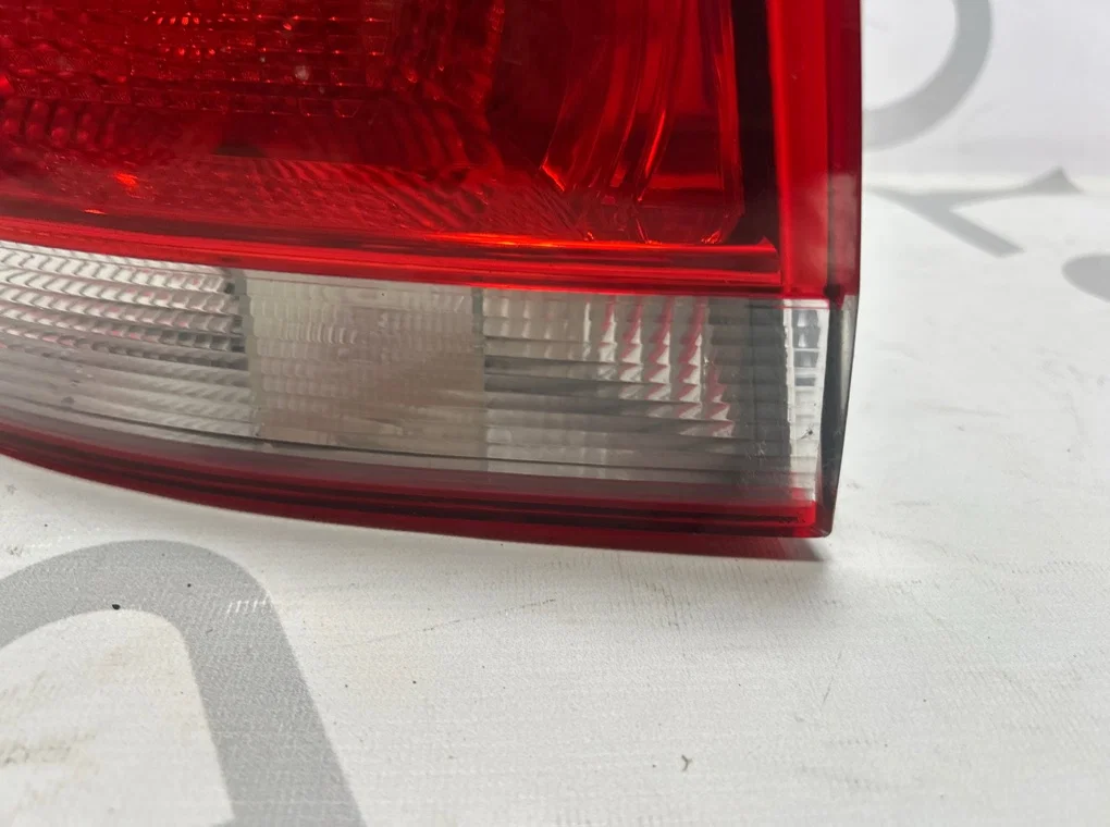 Фонарь задний левый наружный Volkswagen Golf 6 - миниатюра 3