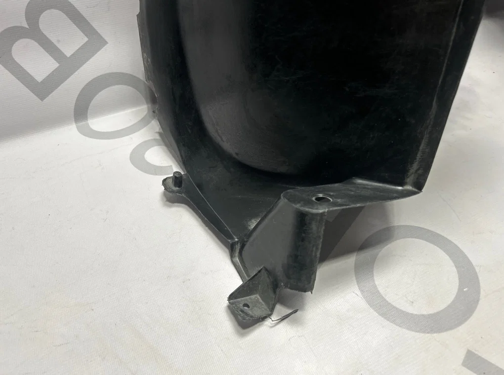 Локер передний правый Renault Duster 2010-2021 - миниатюра 3