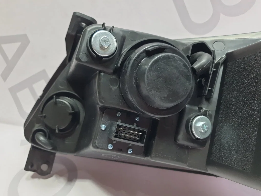 Фара правая Geely Emgrand EC7 2009- - миниатюра 10