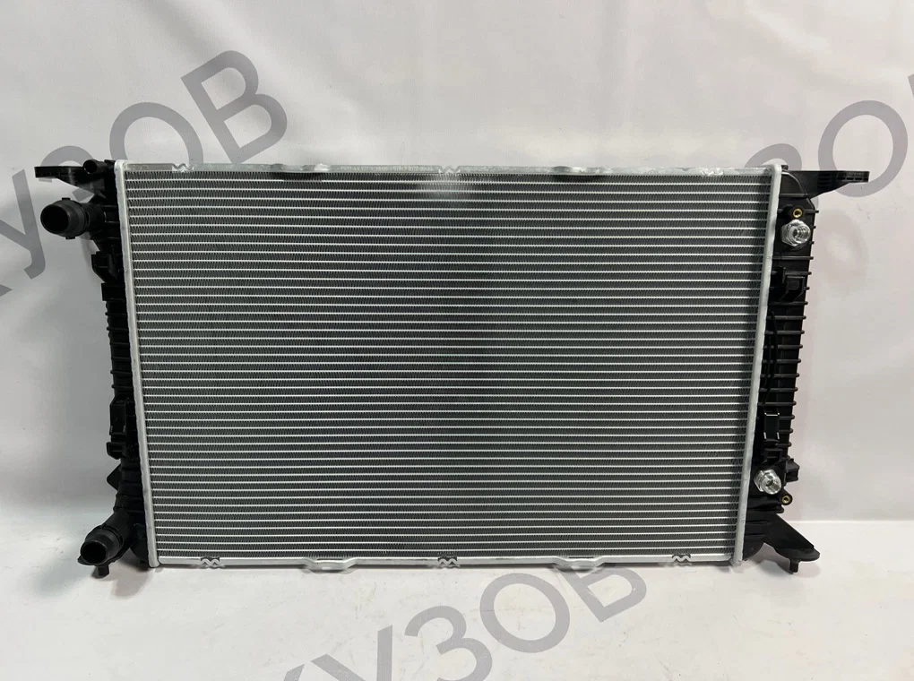 Радиатор охлаждения Audi A4 B8 2007-2015 - миниатюра 4