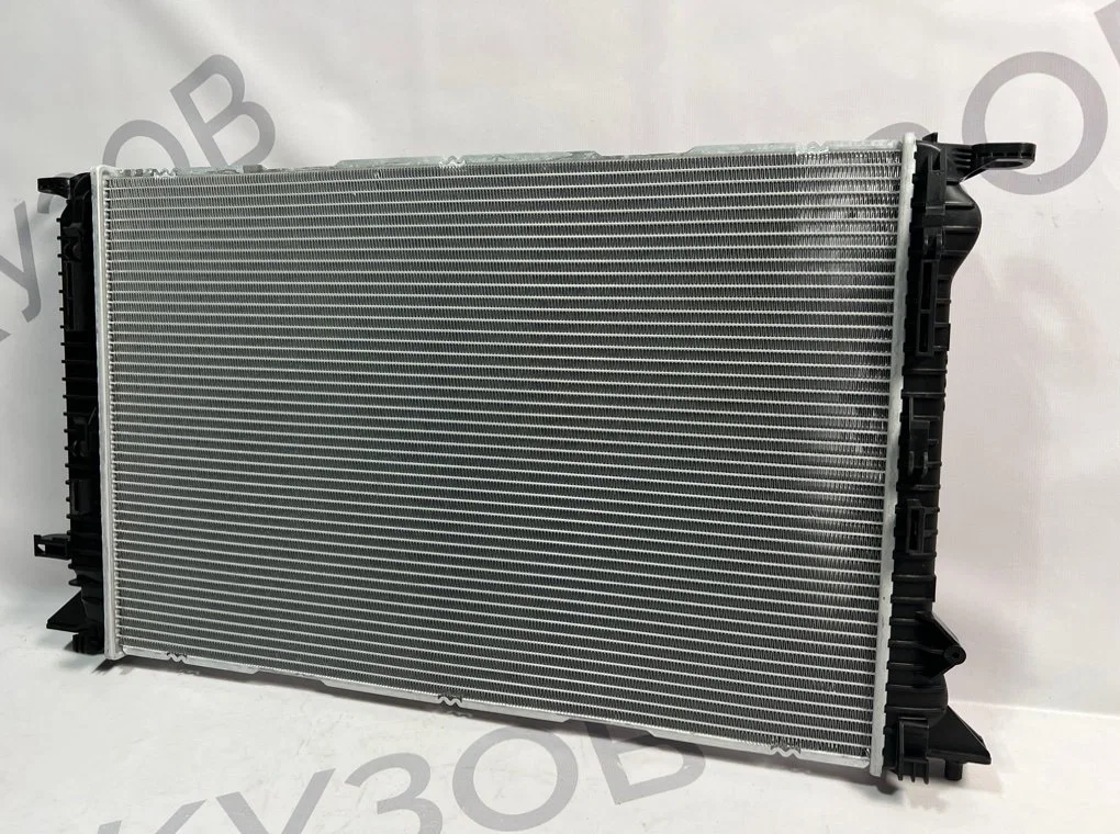 Радиатор охлаждения Audi A4 B8 2007-2015 - миниатюра 8