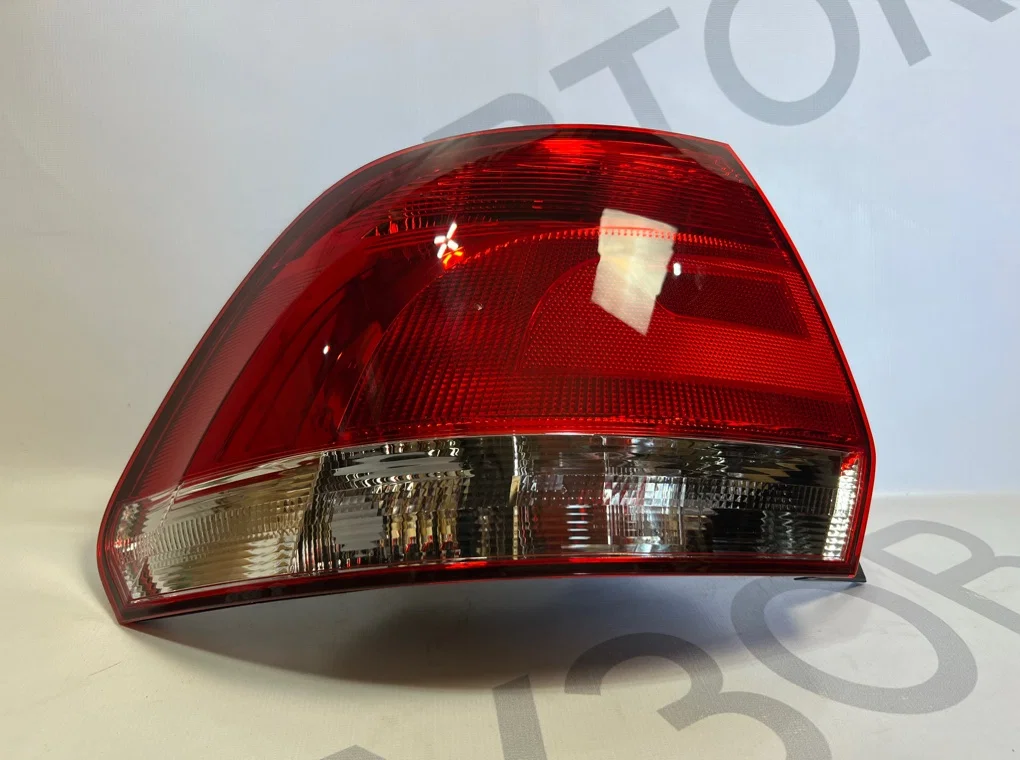 Фонарь задний левый Volkswagen Polo 5 2011-2014 - миниатюра 4