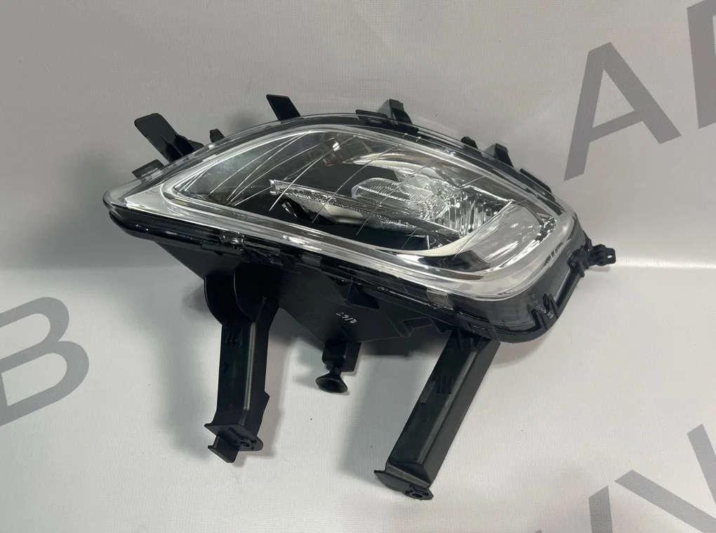 Фара противотуманная левая Opel Astra J 2009-2012 - изображение 1