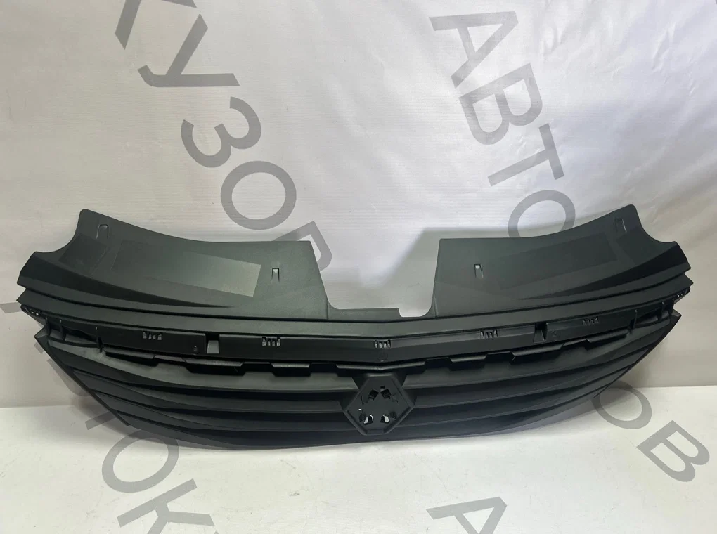 Решетка радиатора Renault Logan 1 2010-2014 - миниатюра 2