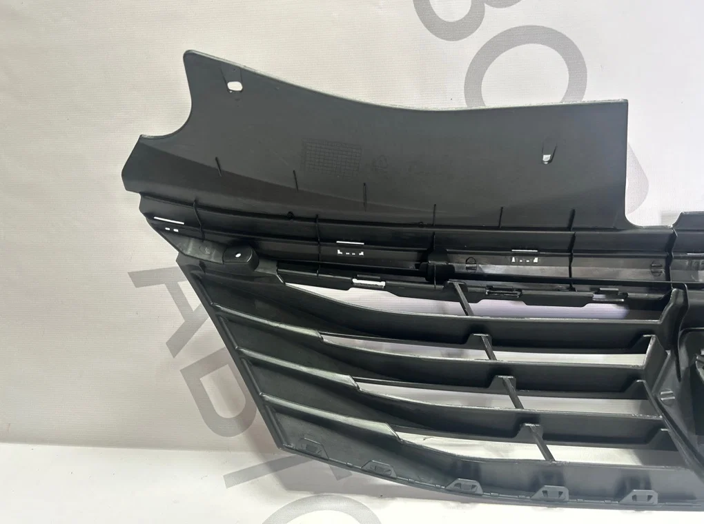 Решетка радиатора Renault Logan 1 2010-2014 - миниатюра 7