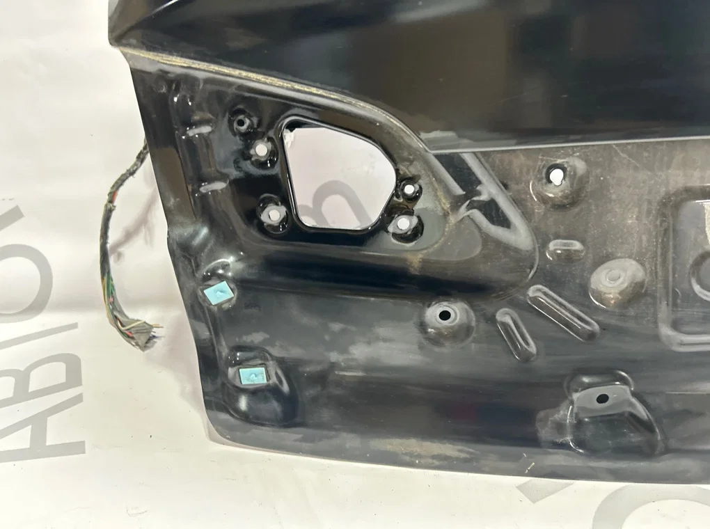 Крышка багажника Hyundai i40 1 2011-2017 - миниатюра 3