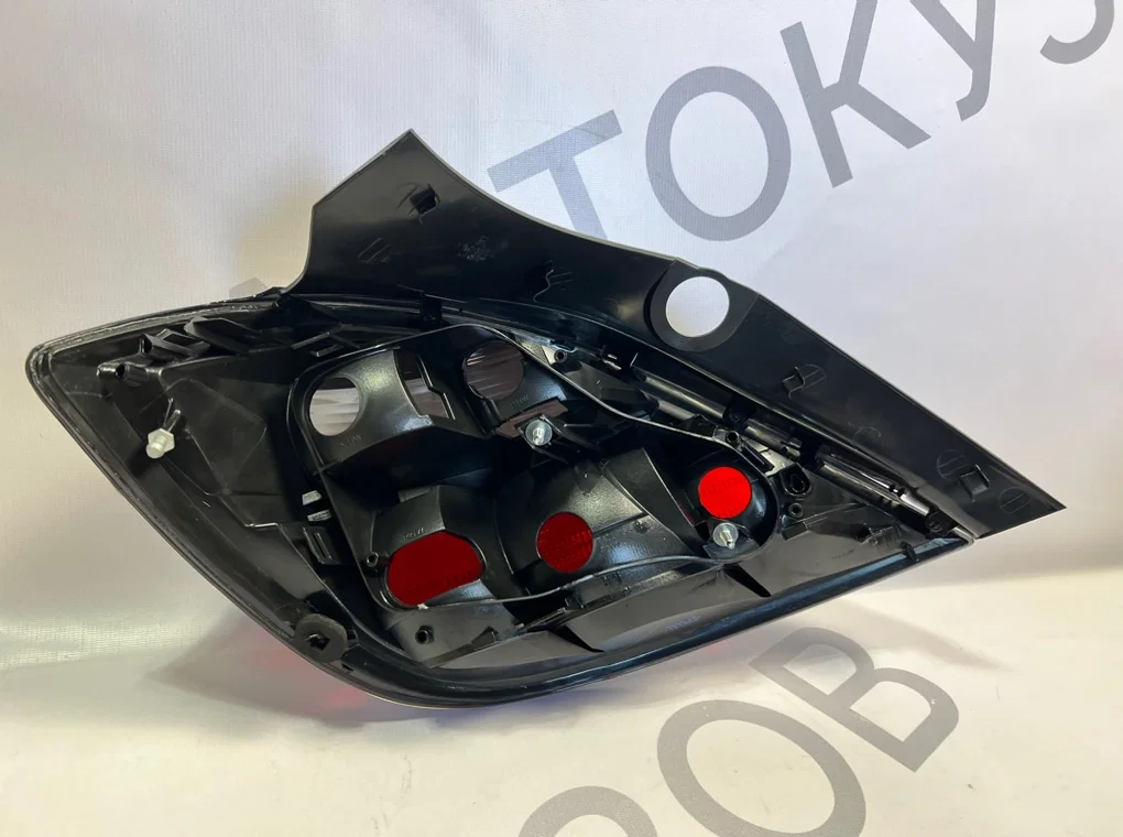 Фонарь задний правый Opel Astra H 2007-2010 - миниатюра 8