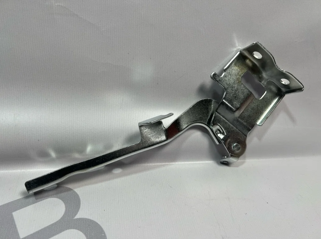 Петля капота правая Hyundai ix35 / Tucson 1 - миниатюра 7