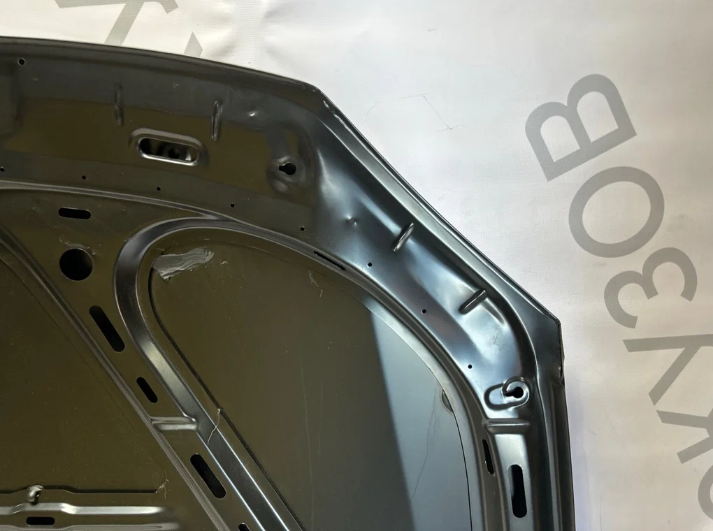 Капот Volkswagen Golf 5 2004-2010 - миниатюра 8