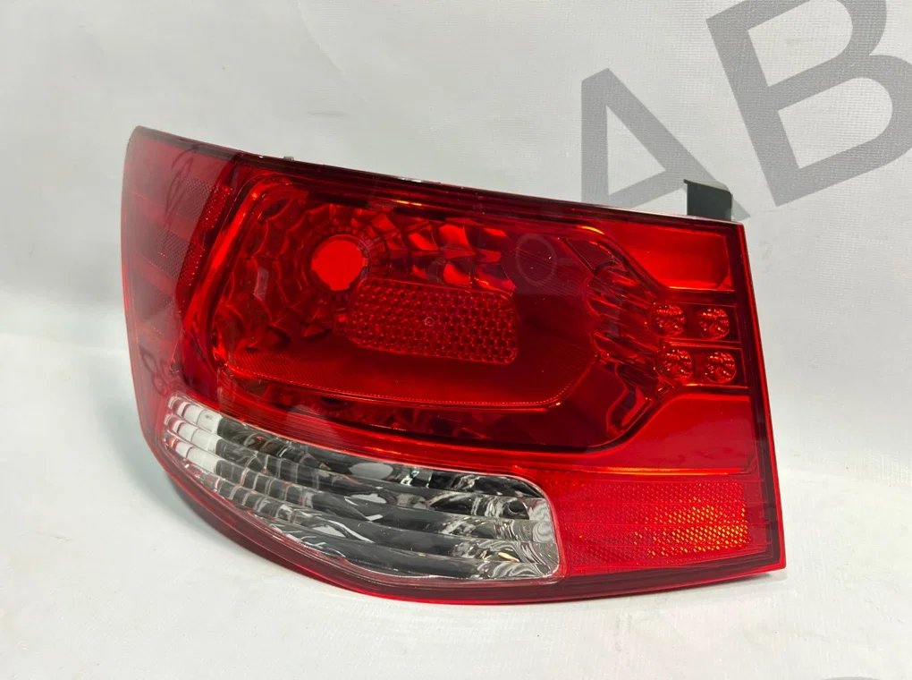Фонарь задний левый KIA Cerato 2 2009-2013 - миниатюра 3