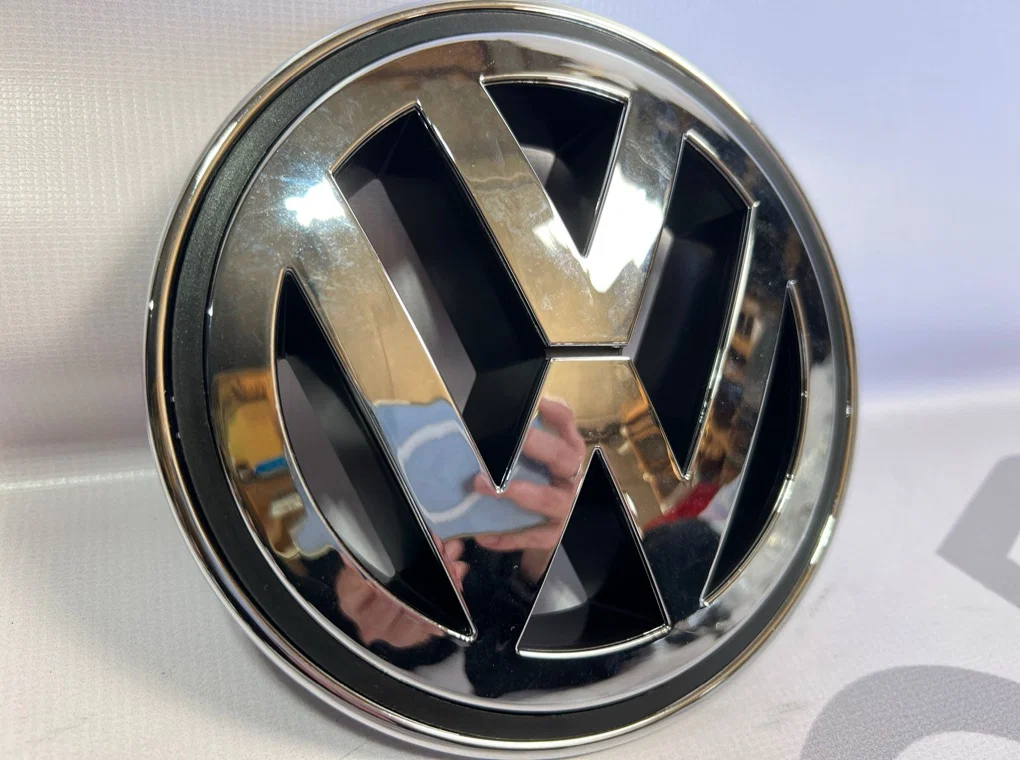 Эмблема Volkswagen Passat B6 2006-2011 - миниатюра 3