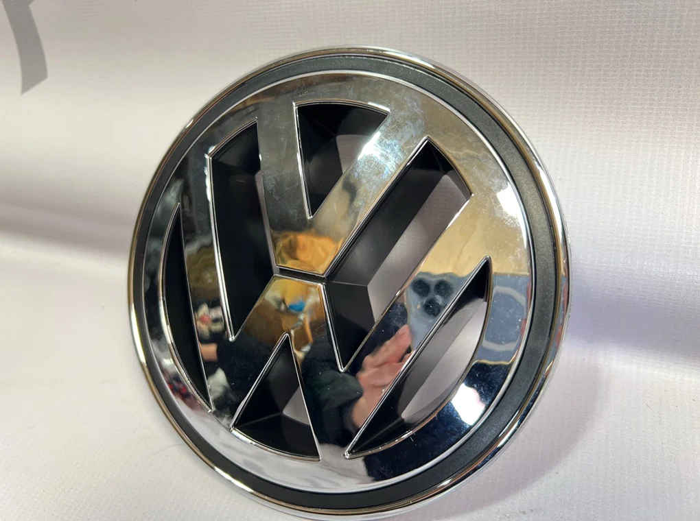 Эмблема Volkswagen Passat B6 2006-2011 - миниатюра 4