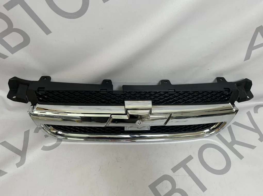 Решетка радиатора Chevrolet Aveo T250 2007-2011 - миниатюра 2