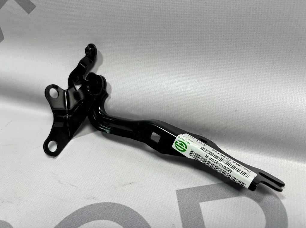 Петля капота правая Mazda 6 GG 2003-2007 - миниатюра 3