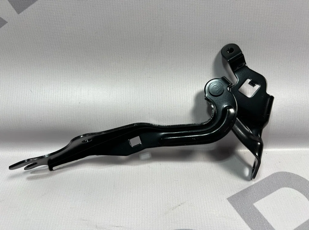 Петля капота правая Mazda 6 GG 2003-2007 - миниатюра 5