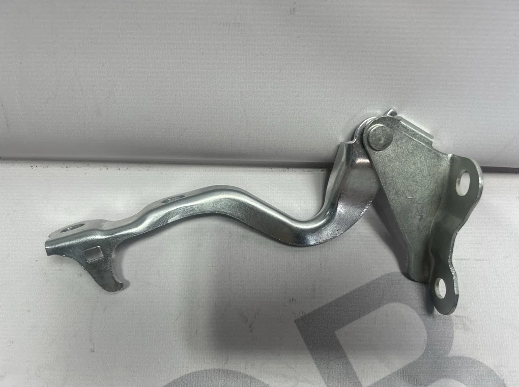 Петля капота левая Chevrolet Lacetti 2004-2013 - миниатюра 2