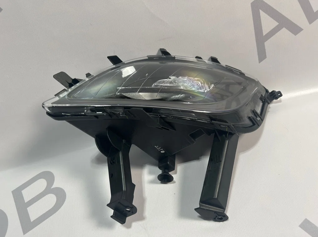 Фара противотуманная левая Opel Astra J 2010-2013 - миниатюра 2