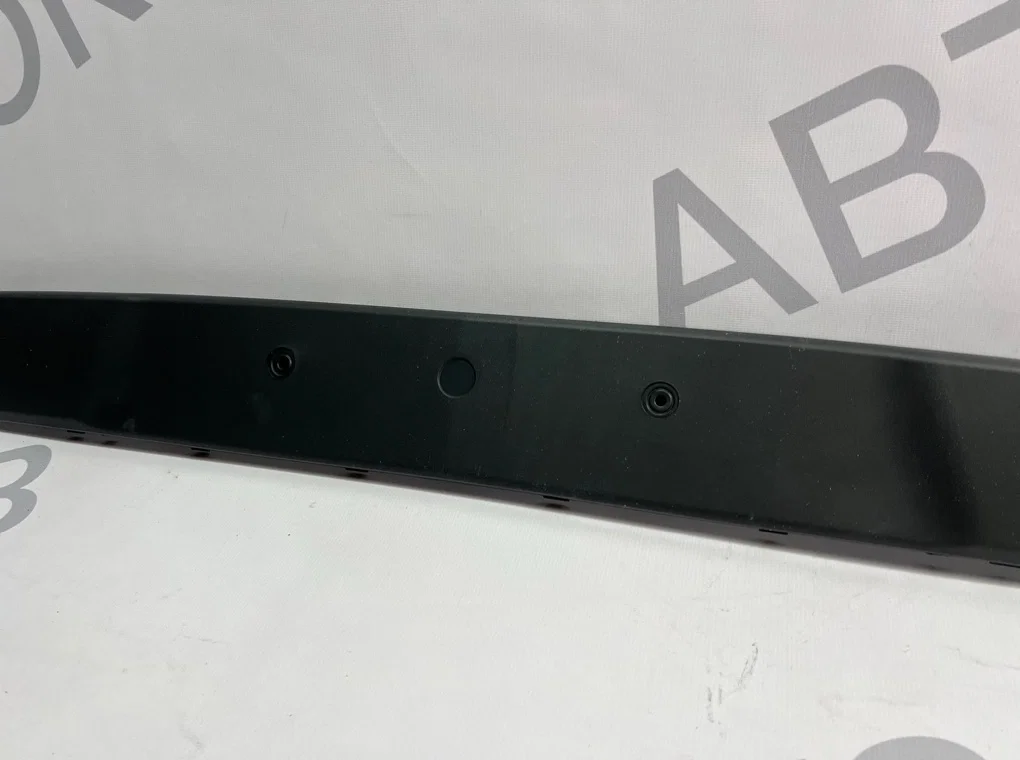 Молдинг решетки Opel Astra J 2012-2015 - миниатюра 4