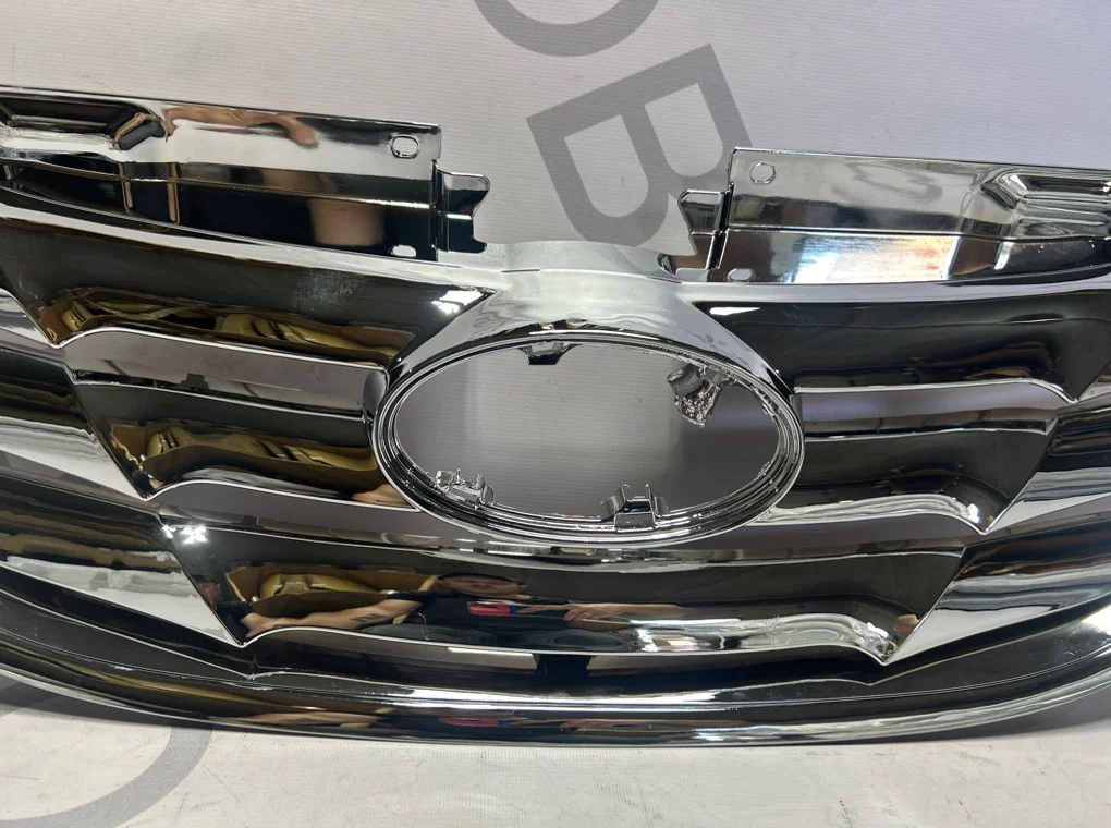 Решетка радиатора Hyundai Sonata 6 2009-2014 - миниатюра 4