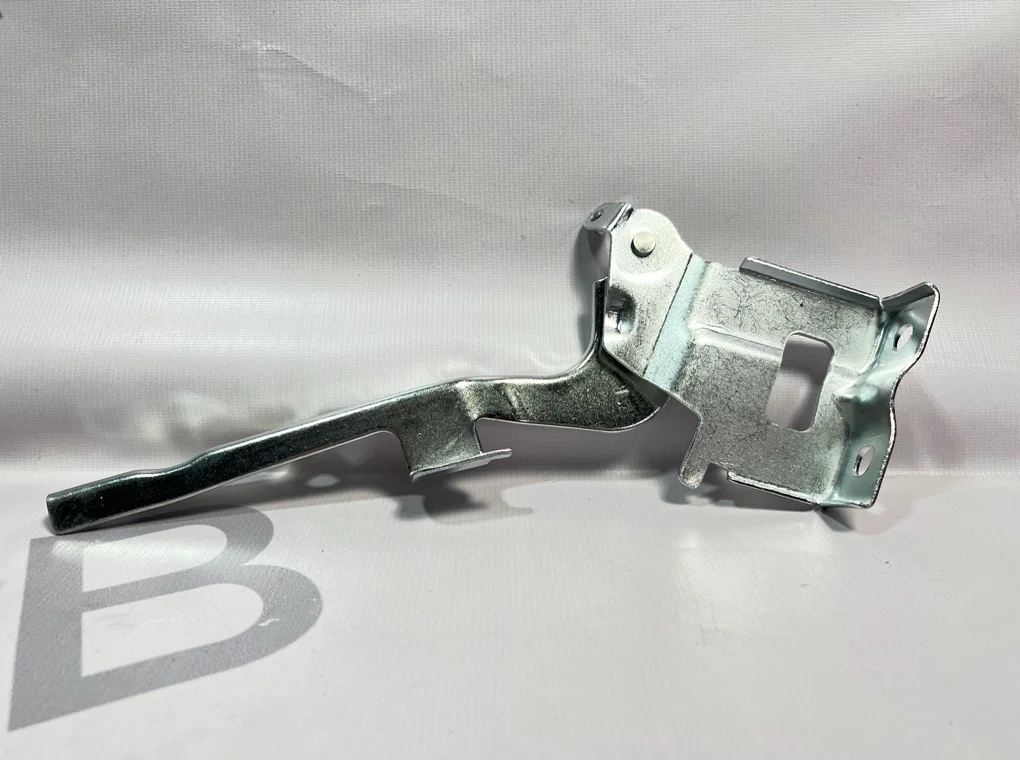 Петля капота левая Hyundai ix35 / Tucson 2010-2015 - миниатюра 5