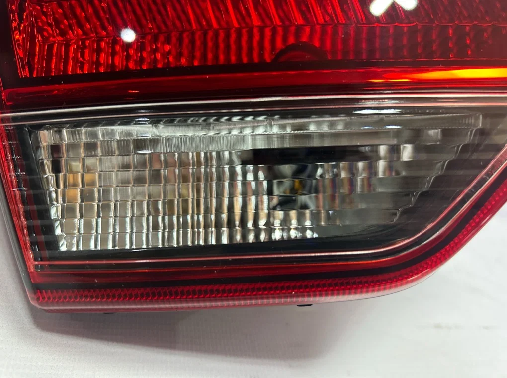 Фонарь задний левый внутренний Kia Rio 4 2020- - миниатюра 3
