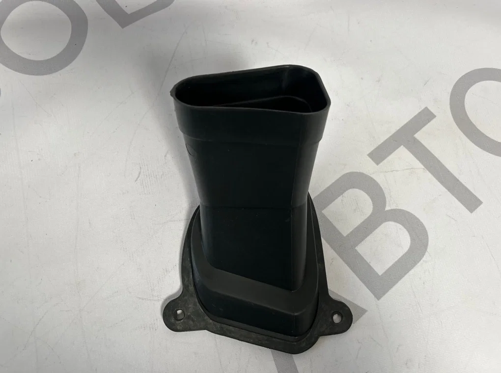 Воздуховод Chevrolet Cruze J300 2009-2015 - миниатюра 2