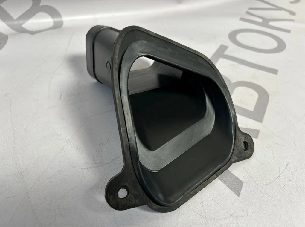 Воздуховод Chevrolet Cruze J300 2009-2015 - миниатюра 7