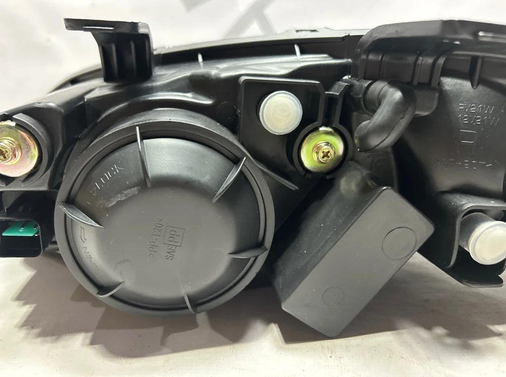 Фара правая Chevrolet Lacetti T255 2004-2013 - миниатюра 8