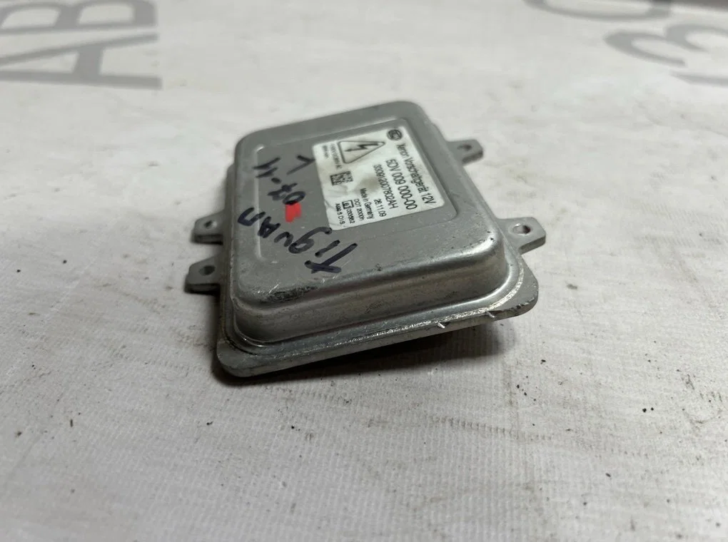 Блок ксенона Volkswagen Tiguan 2007-2011 - миниатюра 3