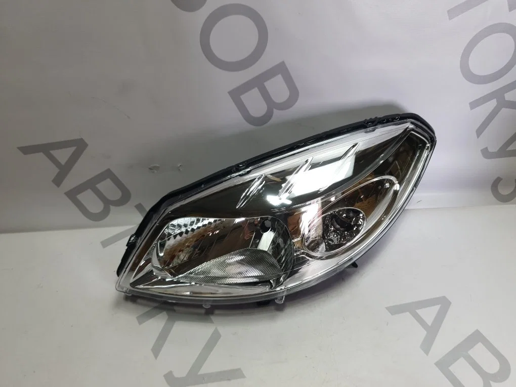 Фара левая Renault Sandero 1 2008-2014 - миниатюра 2