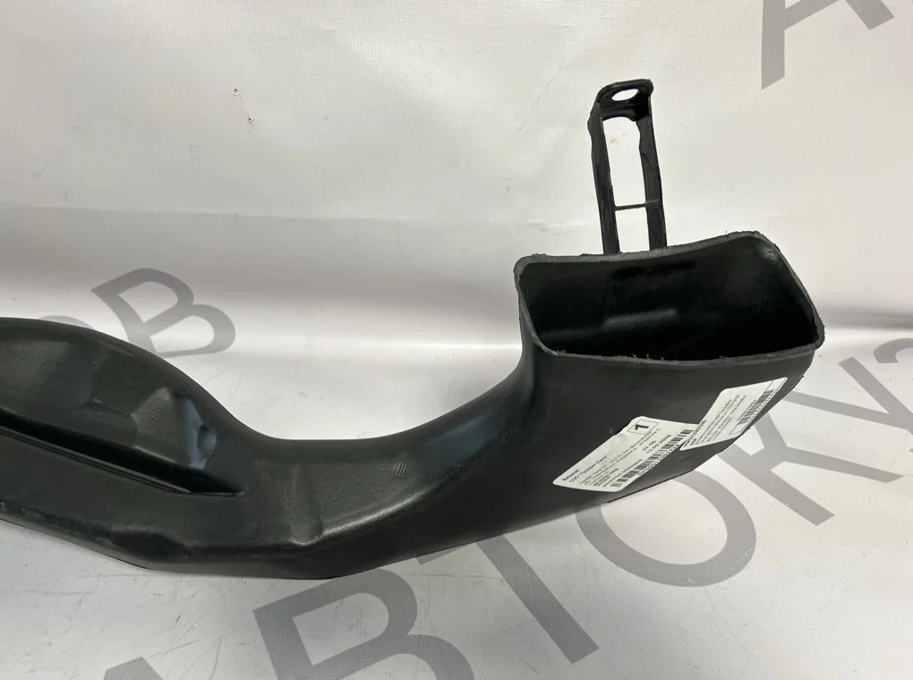Патрубок воздушного фильтра Opel Astra J 2009-2015 - миниатюра 5