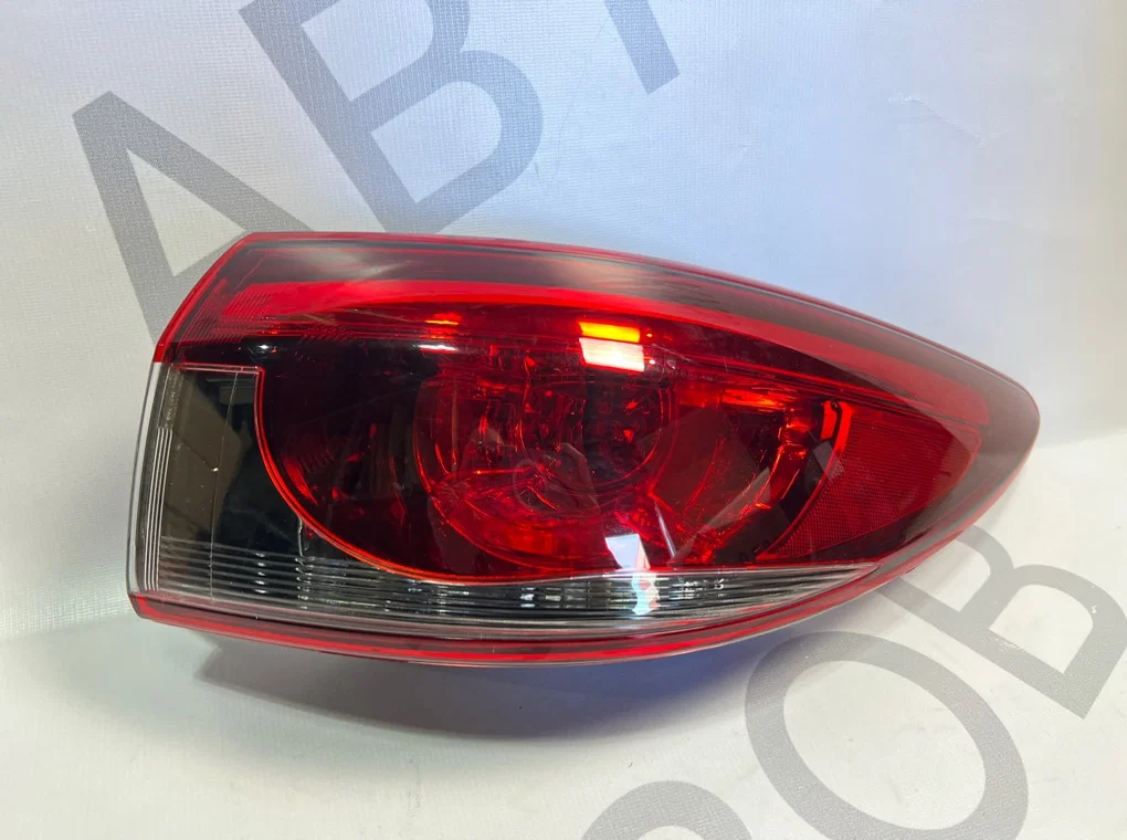 Фонарь задний правый наружный Mazda 6 GL 2015-2018 - миниатюра 2