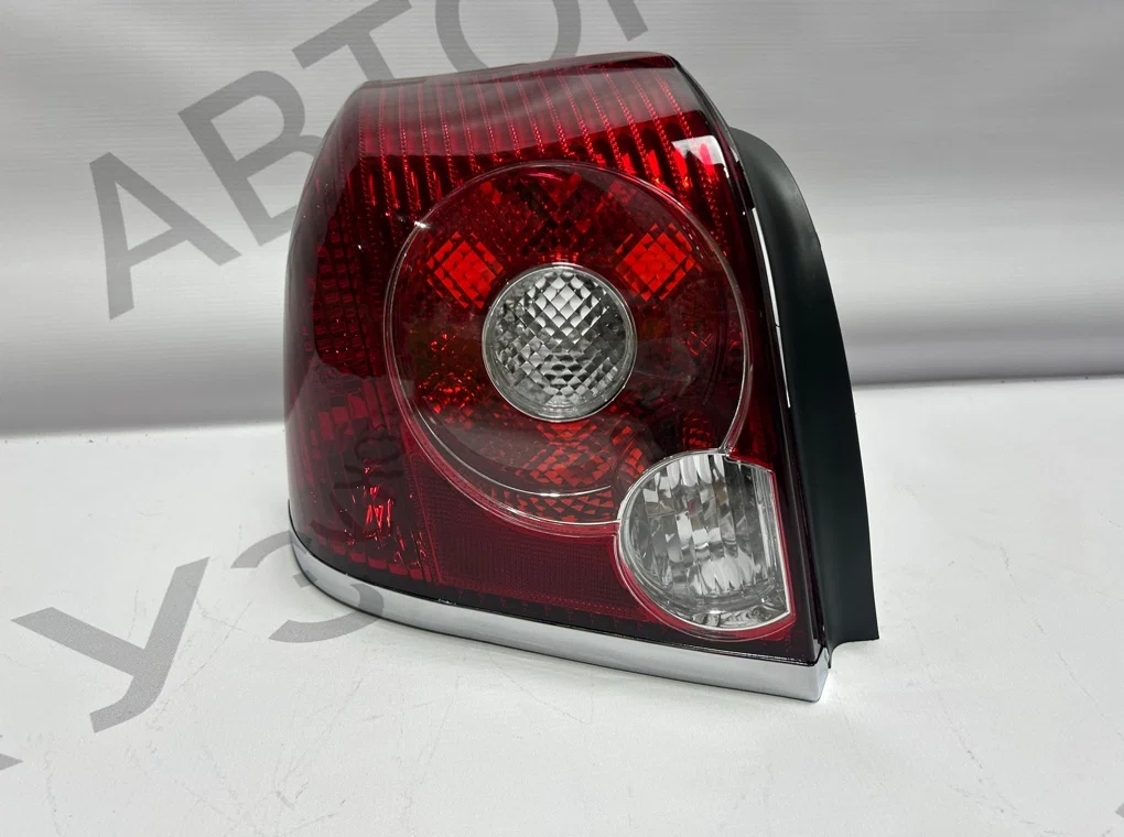Фонарь задний левый Toyota Avensis 2 2006-2008 - изображение 1