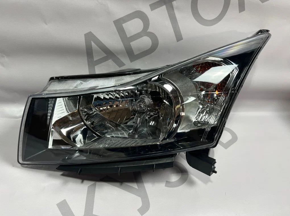 Фара левая Chevrolet Cruze J300 2009-2013 - миниатюра 2
