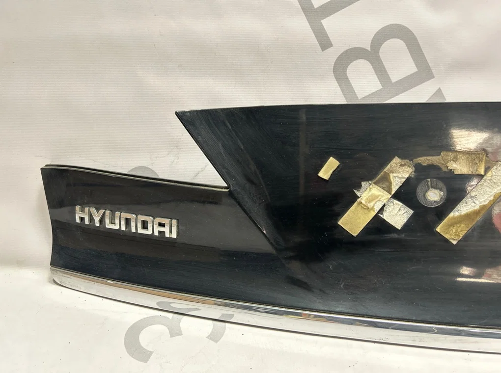Накладка крышки/двери багажника Hyundai i40 1 - миниатюра 3