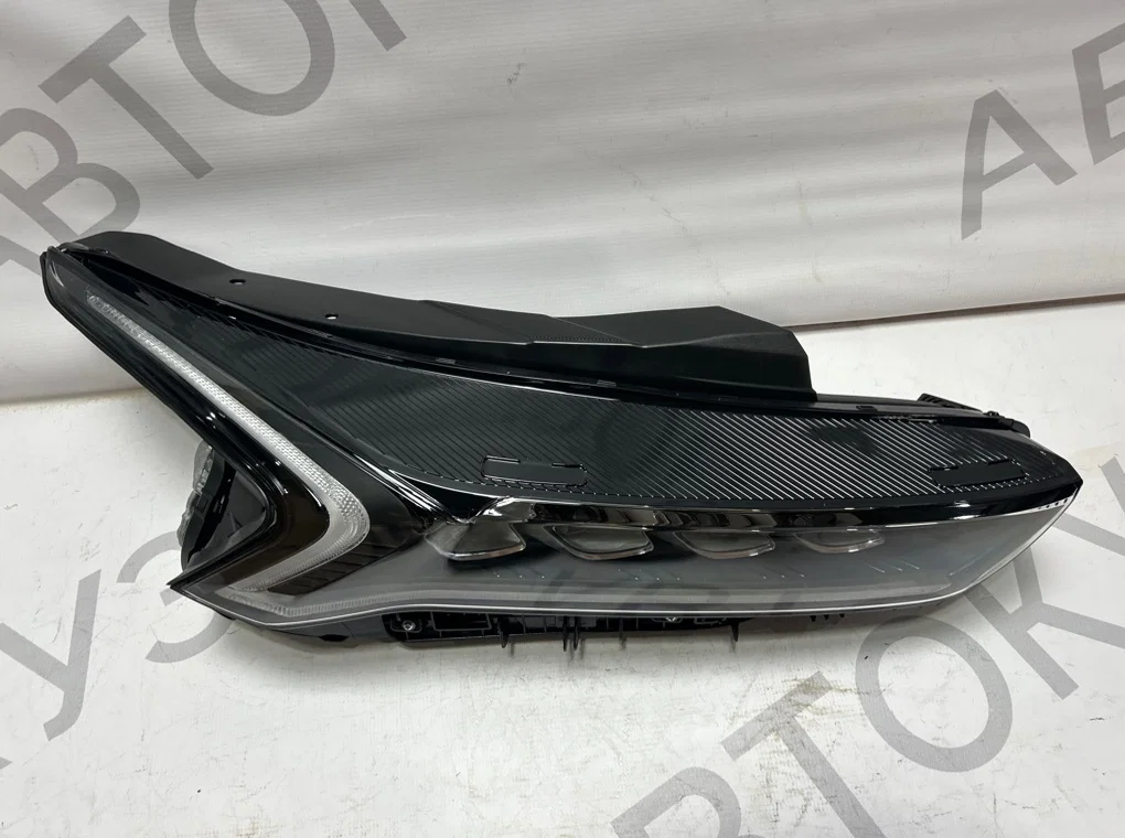 Фара правая KIA K5 3 2020- - миниатюра 2