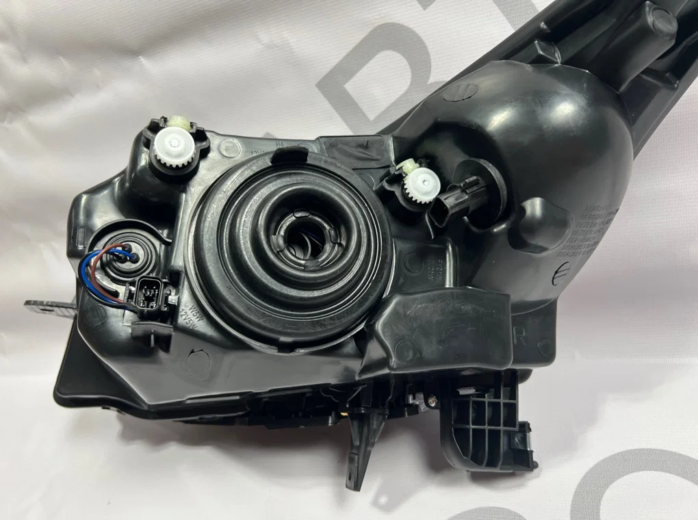 Фара правая Chevrolet Cruze J300 2009-2013 - миниатюра 10