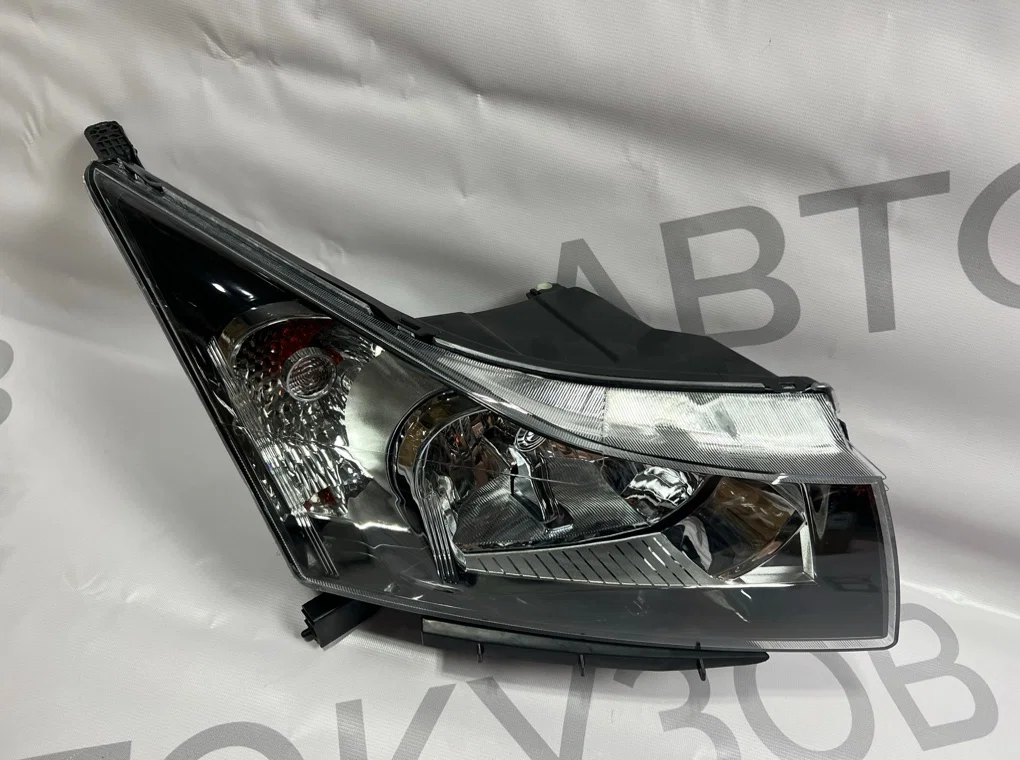 Фара правая Chevrolet Cruze J300 2009-2013 - миниатюра 5