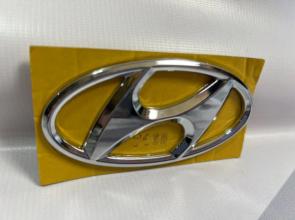 Эмблема Hyundai Solaris 1 2010-2014 - миниатюра 2