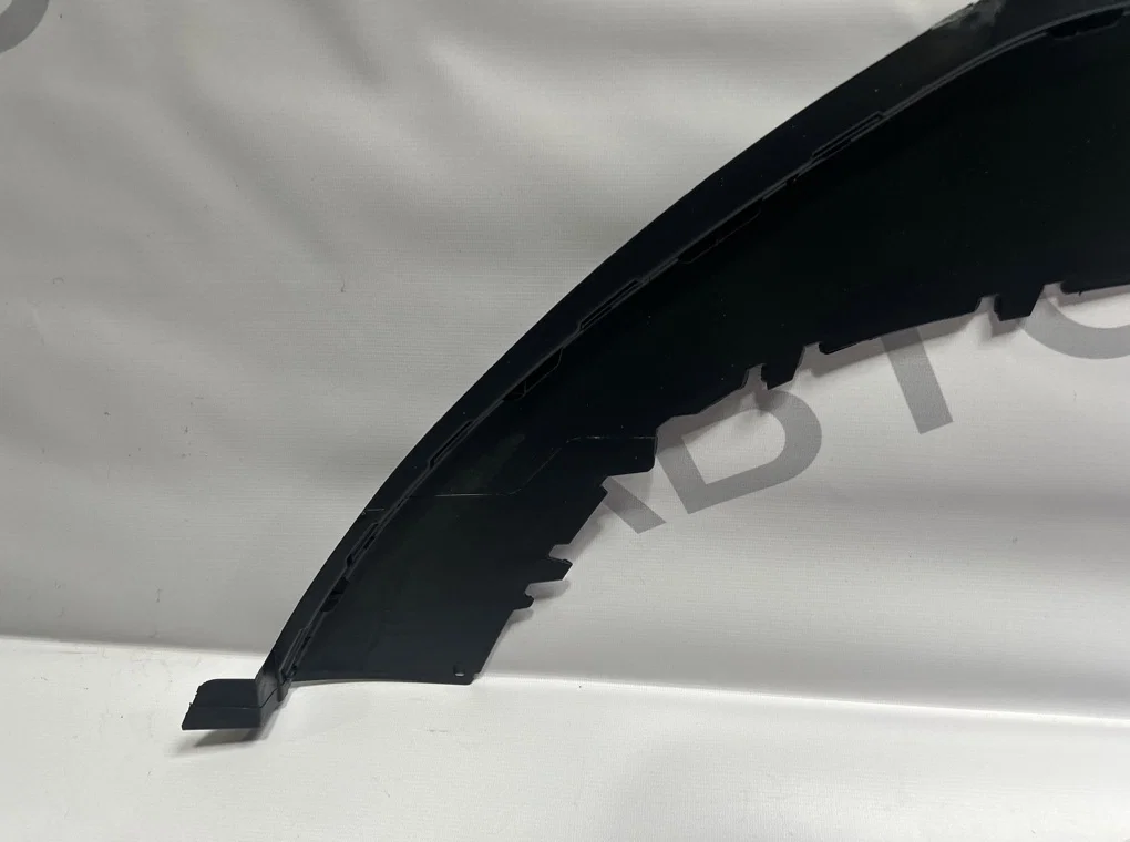 Юбка переднего бампера Volkswagen Golf 6 2009-2013 - миниатюра 8