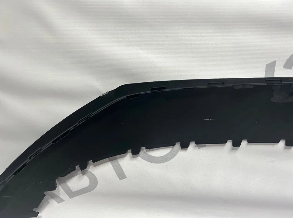 Юбка переднего бампера Volkswagen Golf 6 2009-2013 - миниатюра 9