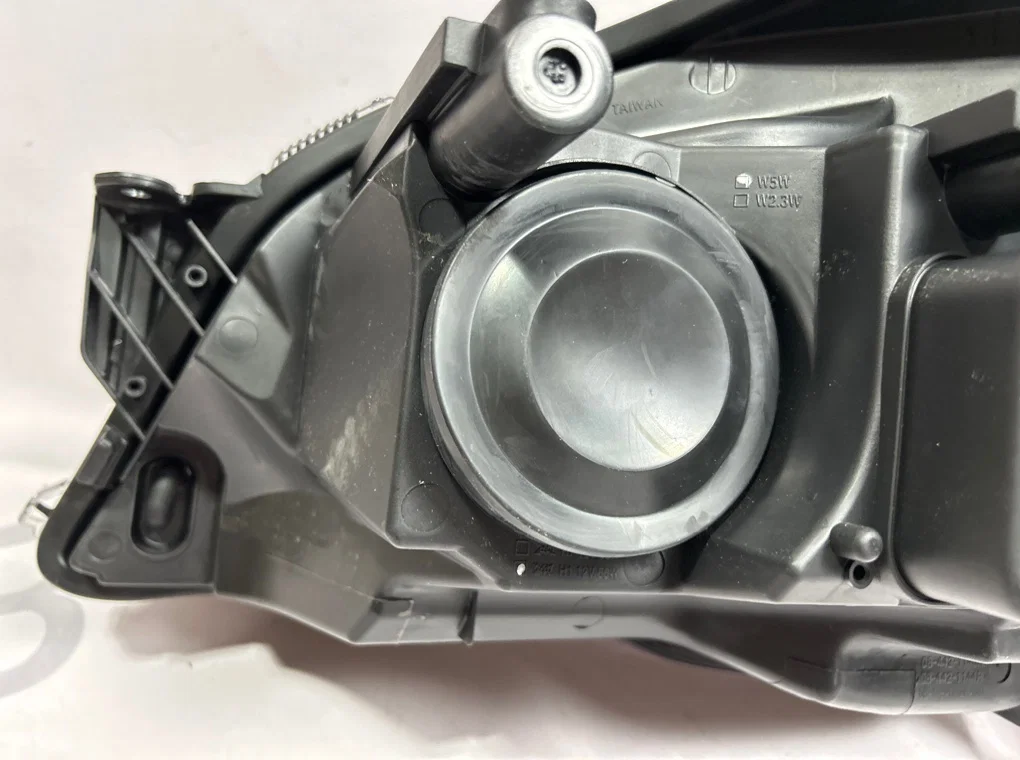 Фара правая Opel Astra H 2004-2015 - миниатюра 6