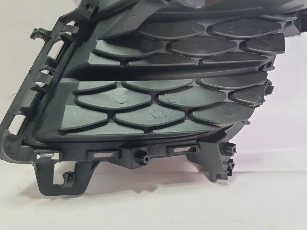 Рамка противотуманной фары правой Mazda CX-7 1 - миниатюра 6